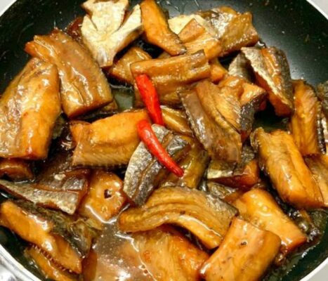 ca-kho-chien-mam-duong
