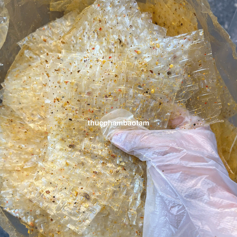 Bánh Tráng Muối Tỏi Xi Ke Cay 2 bánh tráng xi ke cay